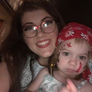 Meet your Posher, Allyson